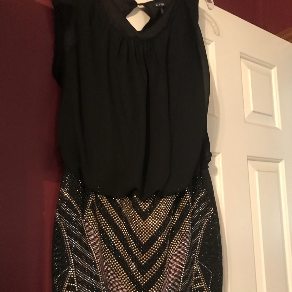 Black and sequin dress from buckle